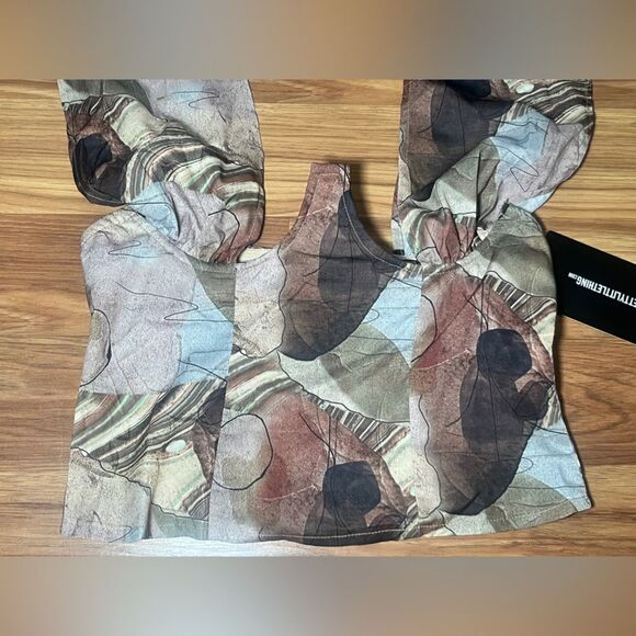 Pretty Little Thing Beige Woven Abstract Print Cross Over Zip Top Size 4 - Picture 4 of 7